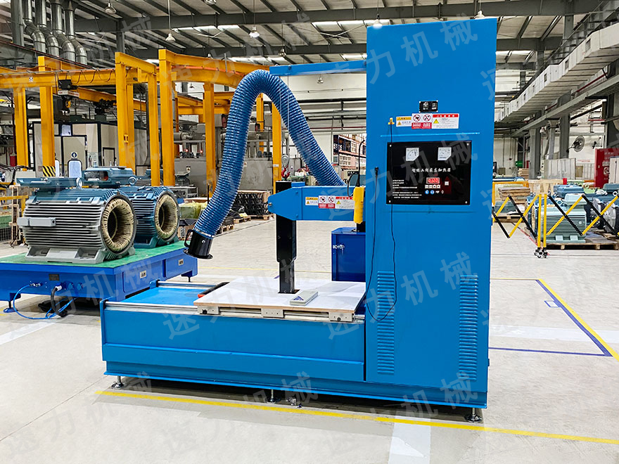 ABB電機有限公司使用我司大型電機端蓋加熱器使用現(xiàn)場